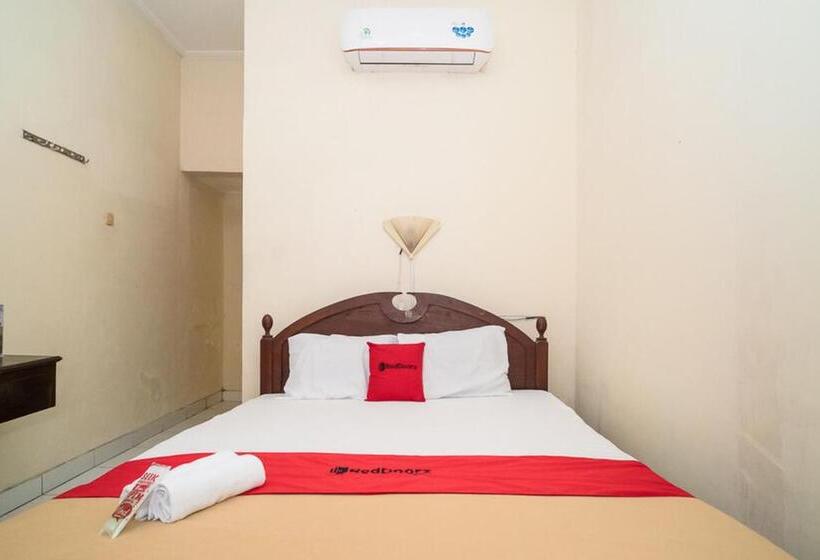 호텔 Reddoorz Near Kampus 3 Uty Yogyakarta