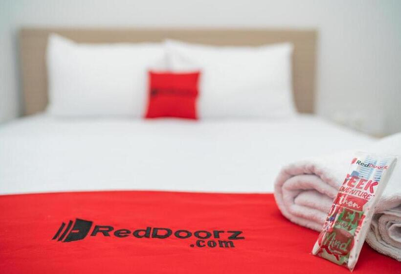 酒店 Reddoorz Syariah Near Jalan Ahmad Yani Banjarmasin 3