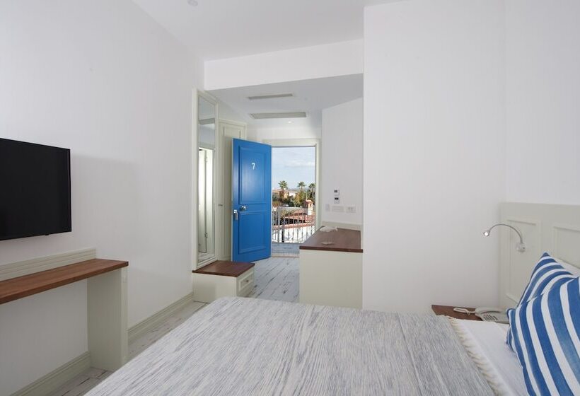 Rhodium Hotel Alaçatı