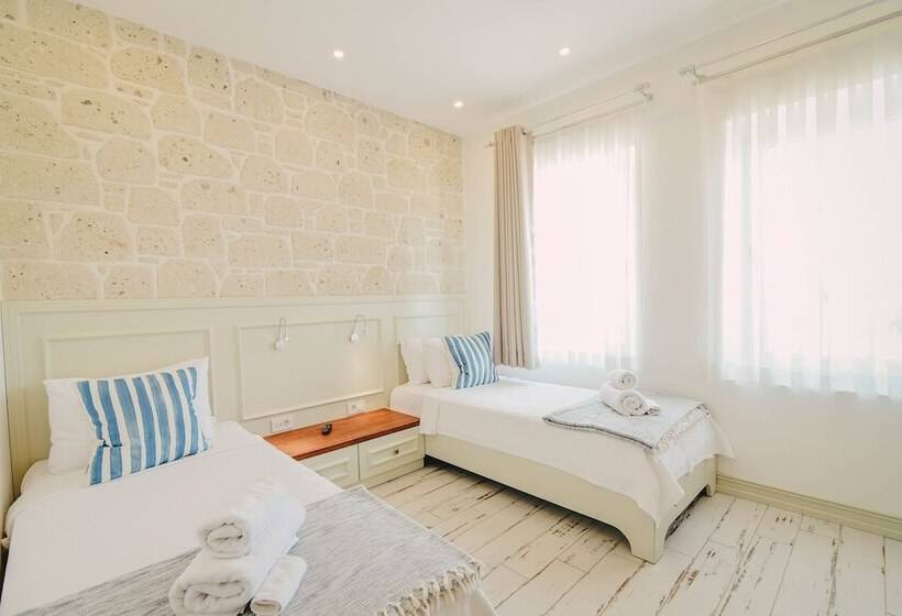 Rhodium Hotel Alaçatı