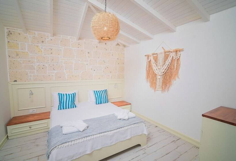 Rhodium Hotel Alaçatı