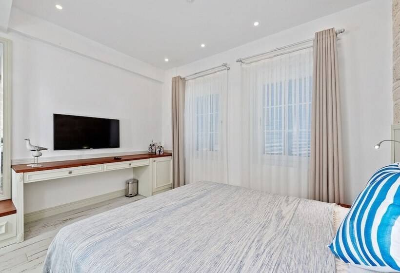 Rhodium Hotel Alaçatı