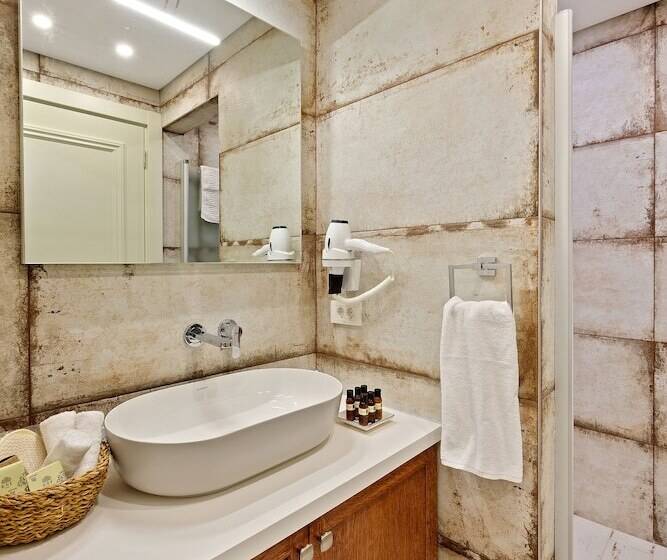 Rhodium Hotel Alaçatı