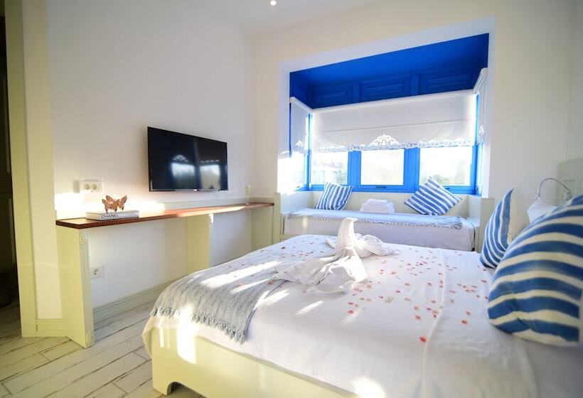 Rhodium Hotel Alaçatı