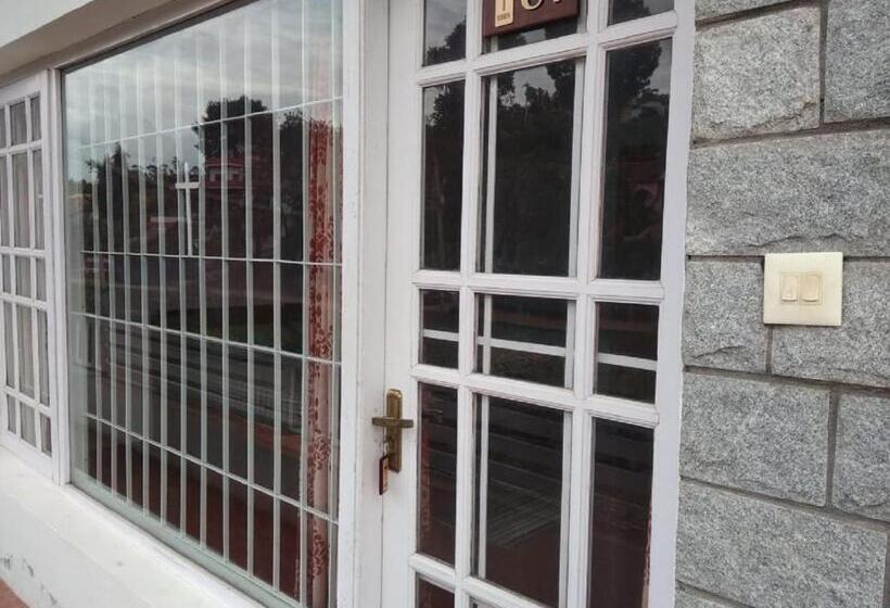 فندق Status Hillpark