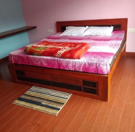 فندق Status Hillpark