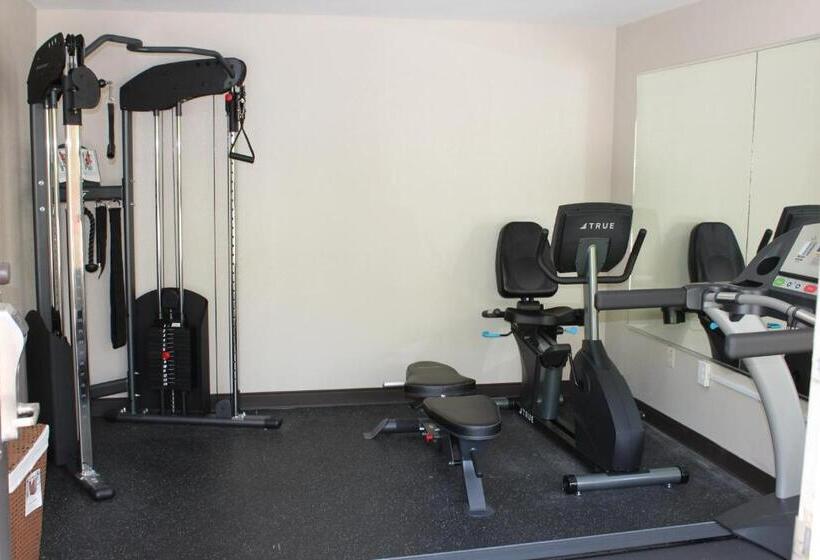 Отель Super 8 By Wyndham Morganton