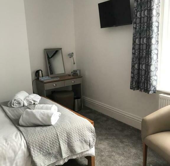 בית מלון כפרי The Queens Head