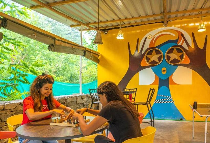 酒店 Whoopers Boutique Resort Jibhi