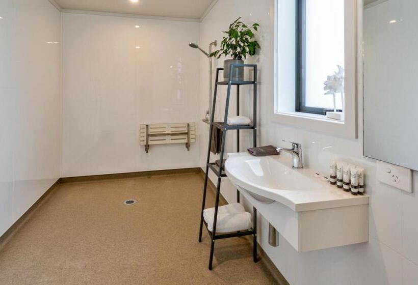 مُتل Annies On Milford