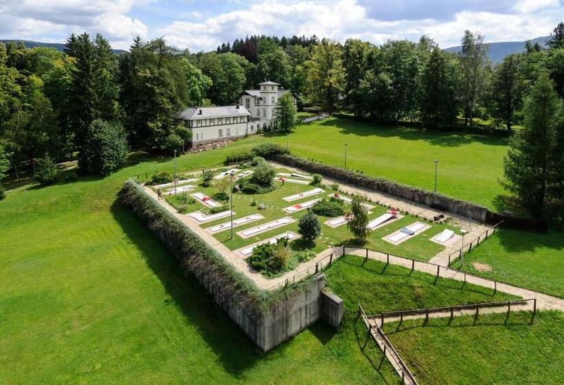 汽车旅馆  Depandance Haná