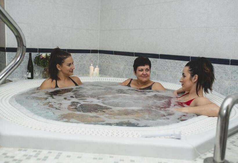 汽车旅馆  Depandance Haná