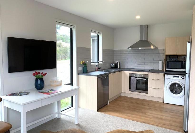 پانسیون Hillside Studio