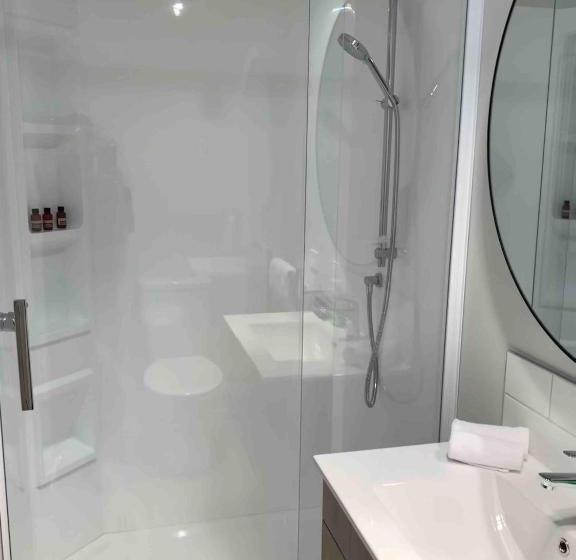 پانسیون Hillside Studio