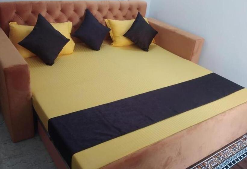 Пансион Krishnabalram Wellness & Ayurveda Centre