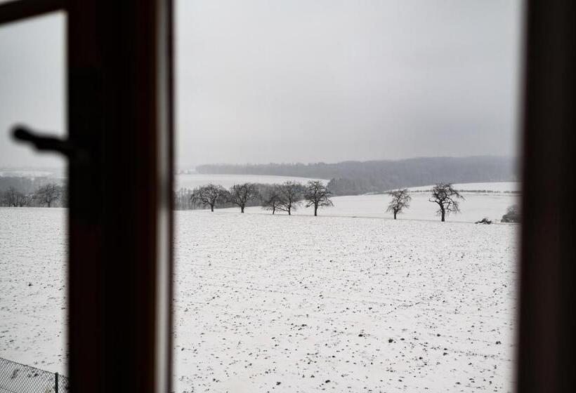 פנסיון Penzion V Poli