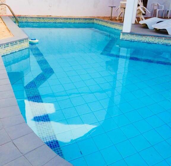 פנסיון Pousada Garça Real