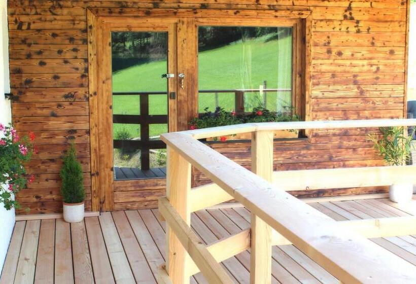 بنسيون Villa Bischofsberg   Lärchen Wellness Apartment