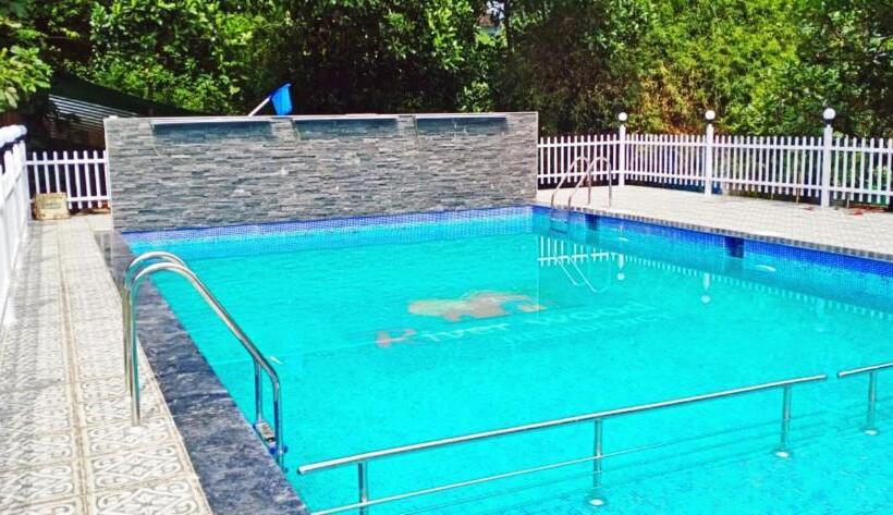 אתר נופש Staymaker River Wood Residency