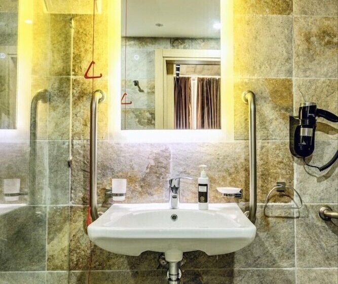 The Mike Hotel By Cx Collection