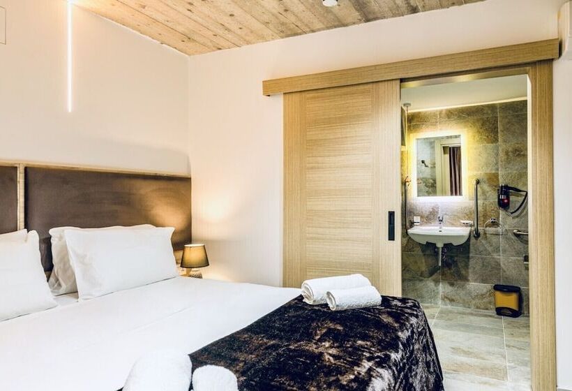 The Mike Hotel By Cx Collection