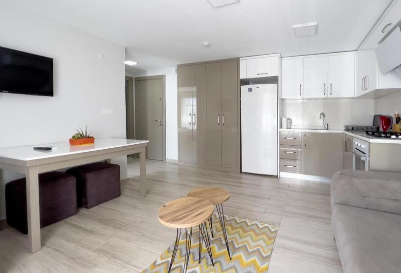 Azize Palas Apart Otel