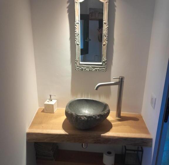 مبيت وإفطار La Maison D'aimé