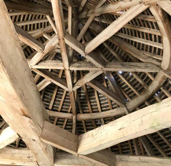 민박 Manoir De Chandoiseau