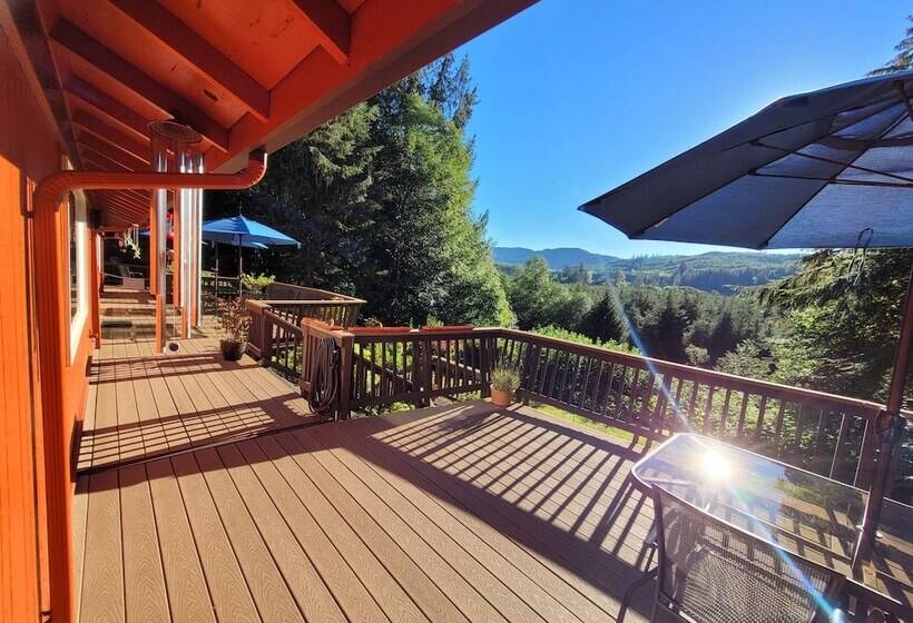 مبيت وإفطار Misty Valley Inn