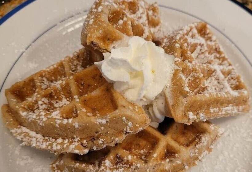 مبيت وإفطار Misty Valley Inn