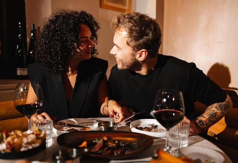 Boutique Hotel & Restaurant Frenchie