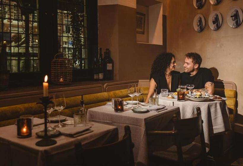 Boutique Hotel & Restaurant Frenchie