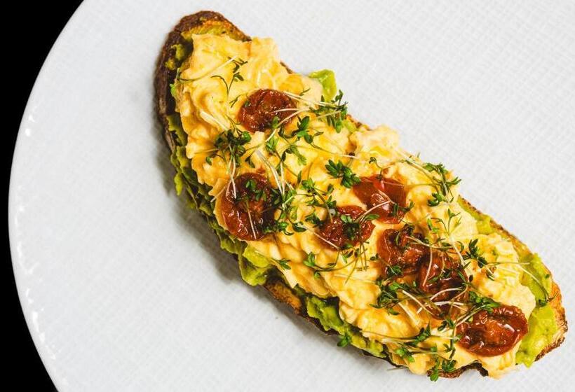 Boutique Hotel & Restaurant Frenchie