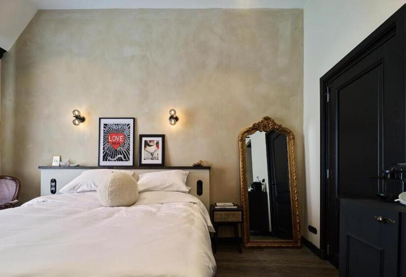 Boutique Hotel & Restaurant Frenchie