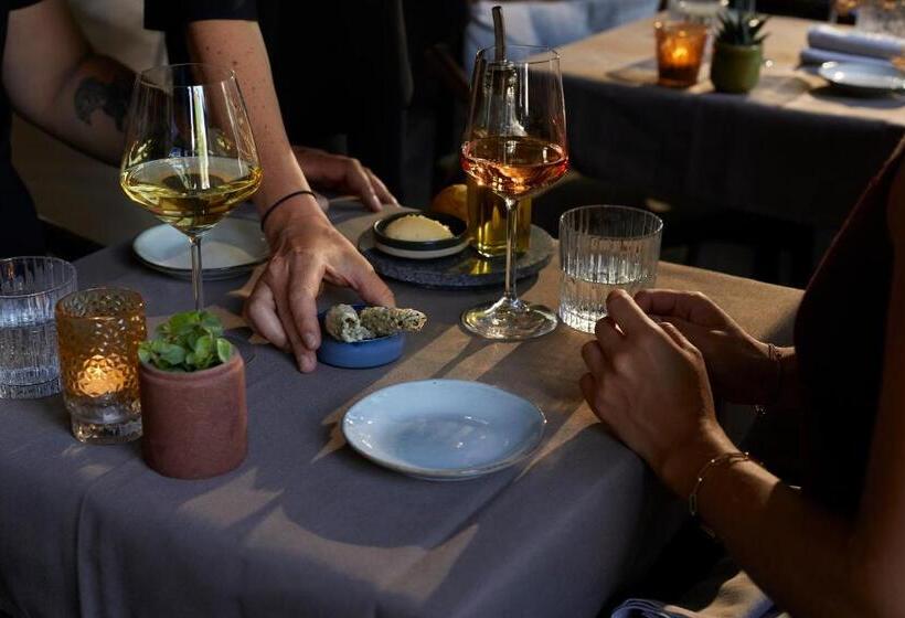 Boutique Hotel & Restaurant Frenchie