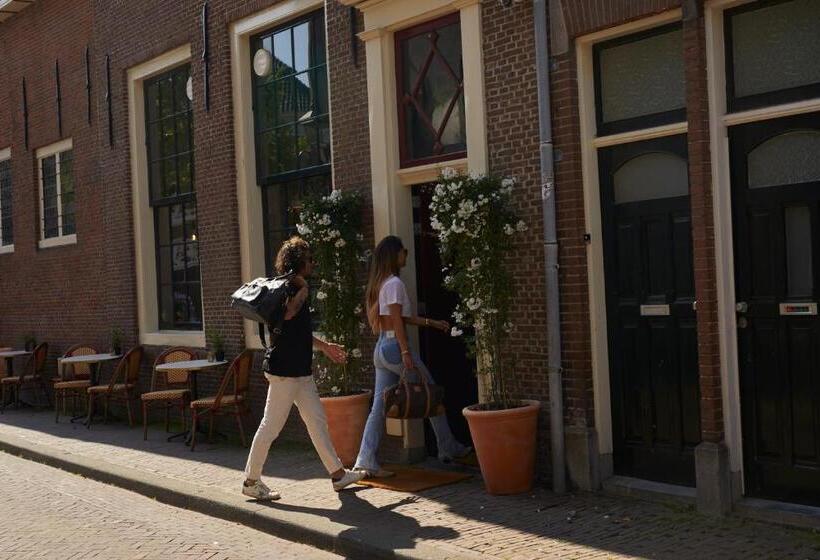 Boutique Hotel & Restaurant Frenchie