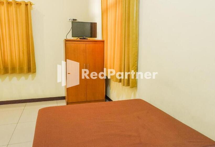 Grand Kembar Hotel Mitra Reddoorz