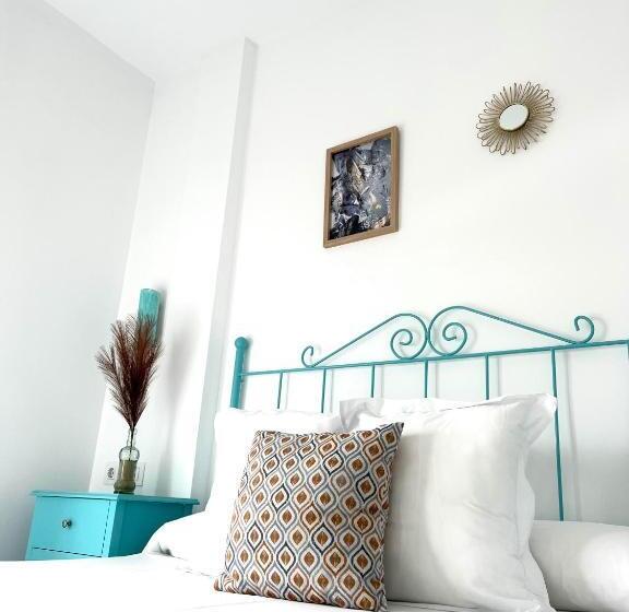 فندق 6 Grifos Habitaciones Turísticas