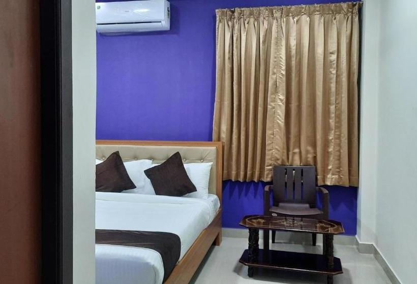 ホテル Abedrooms  Budget Stay Thanjavur