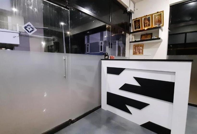 ホテル Abedrooms  Budget Stay Thanjavur