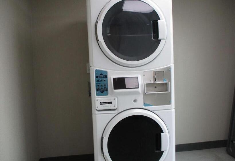 Отель Best Western Plus Mcpherson