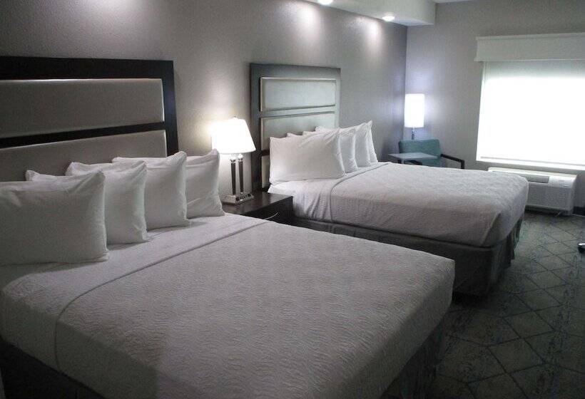 Отель Best Western Plus Mcpherson