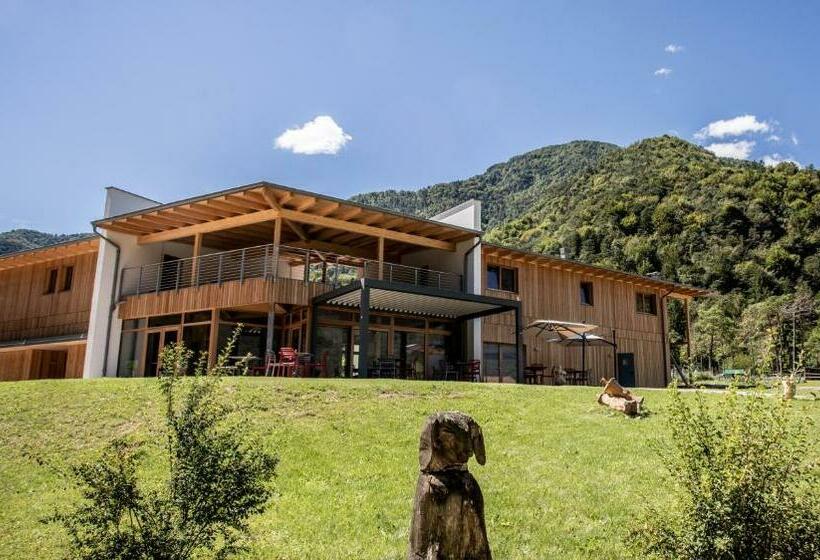 فندق Bosc Del Meneghì