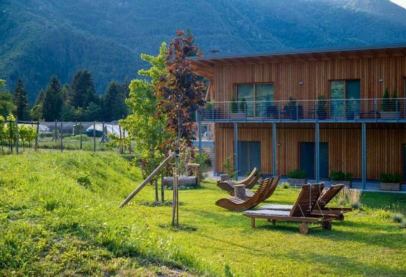 فندق Bosc Del Meneghì