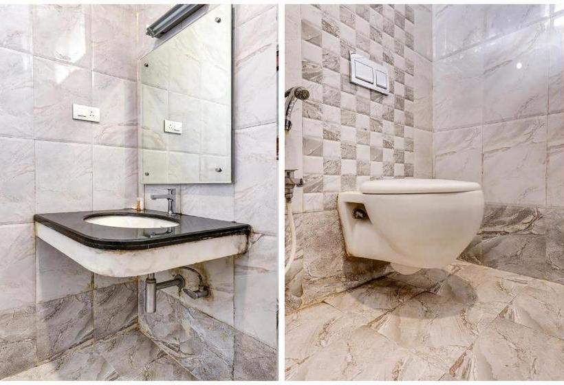 호텔 Capital O 79172 Residenza  Dreams Paradise