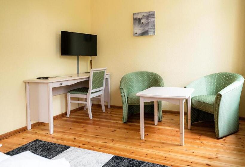 호텔 Elbterrasse Wörlitz