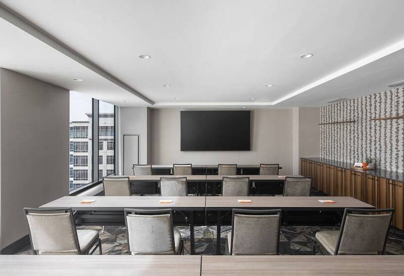 Отель Epicurean Atlanta, Autograph Collection