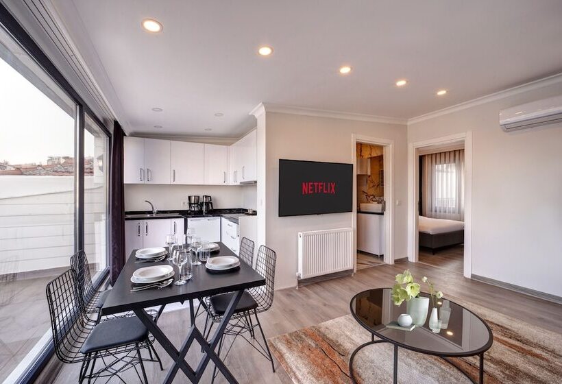 Etiz Hotels & Residences