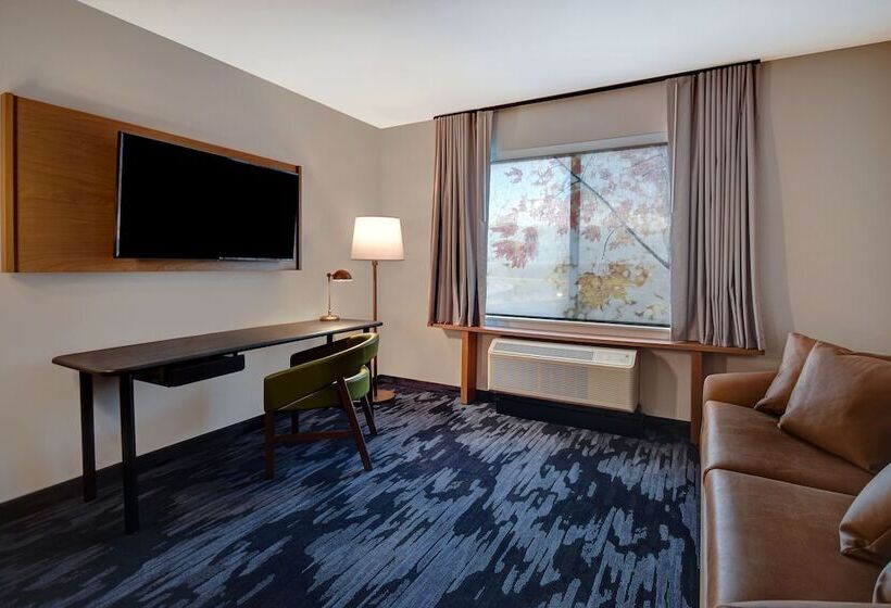 Отель Fairfield By Marriott Inn & Suites Grand Rapids Wyoming