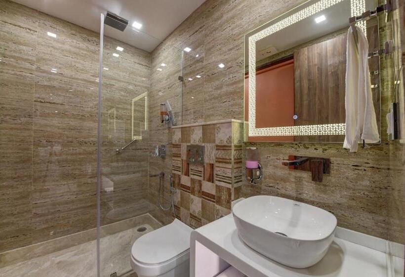 ホテル Golden Tree